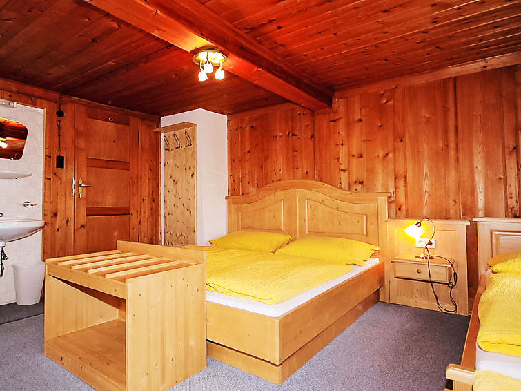 Vacation home Tux Holiday Home