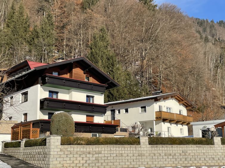 6-persoons appartement met bergzicht in Wörgl in Wörgl