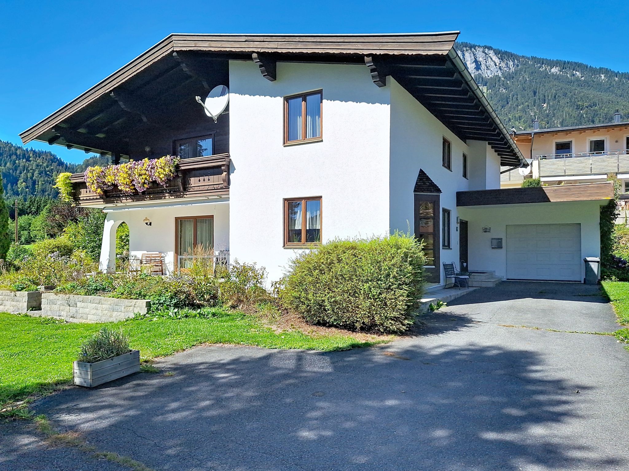 Ferienhaus Lanzinger - Buiten