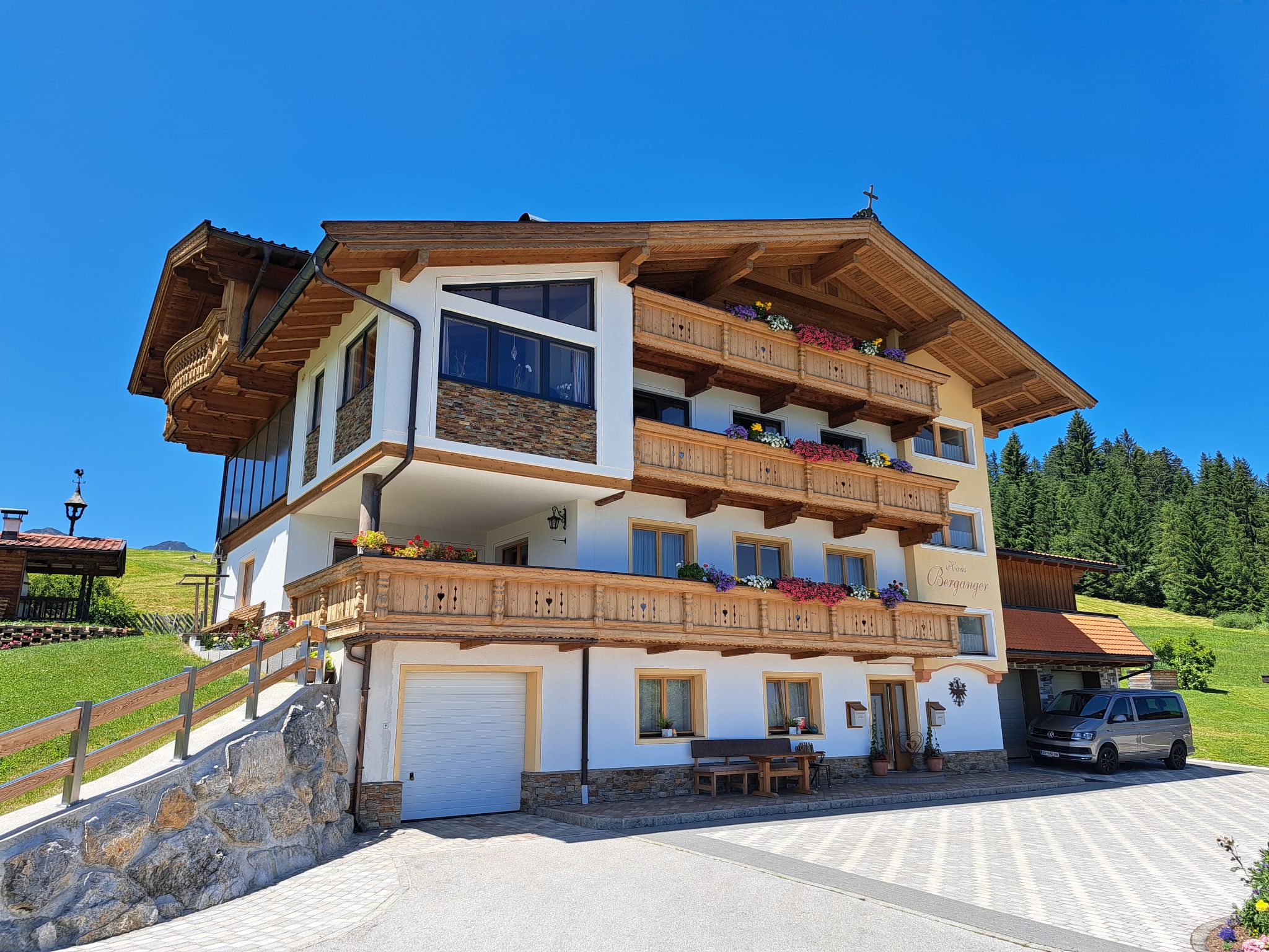 Berganger (WIL422)-Outside