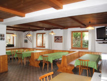 Holiday home Schwalbenhof