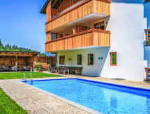 Aparthotel Iris