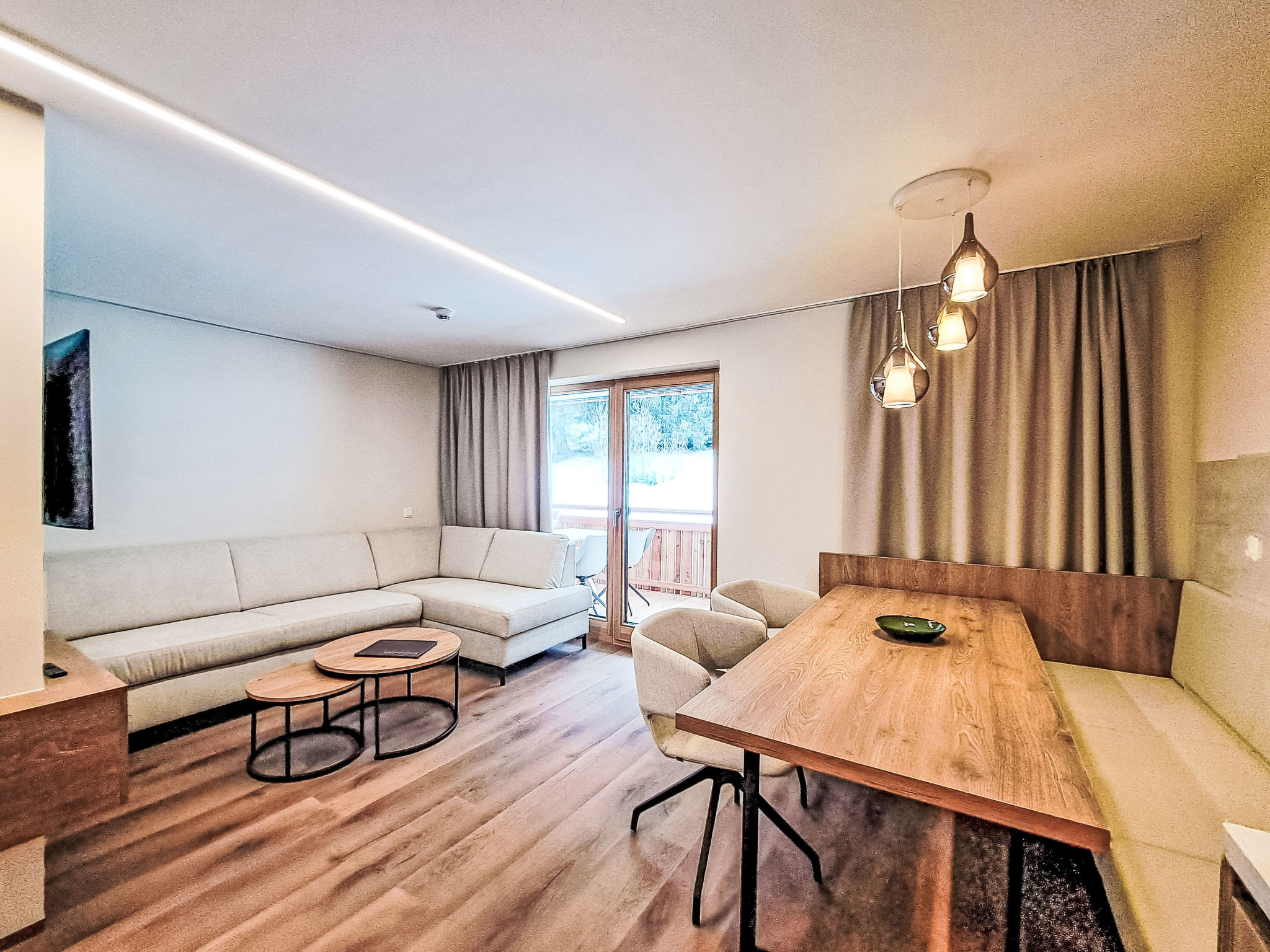 Aparthotel Iris - Image 2