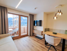 Aparthotel Iris