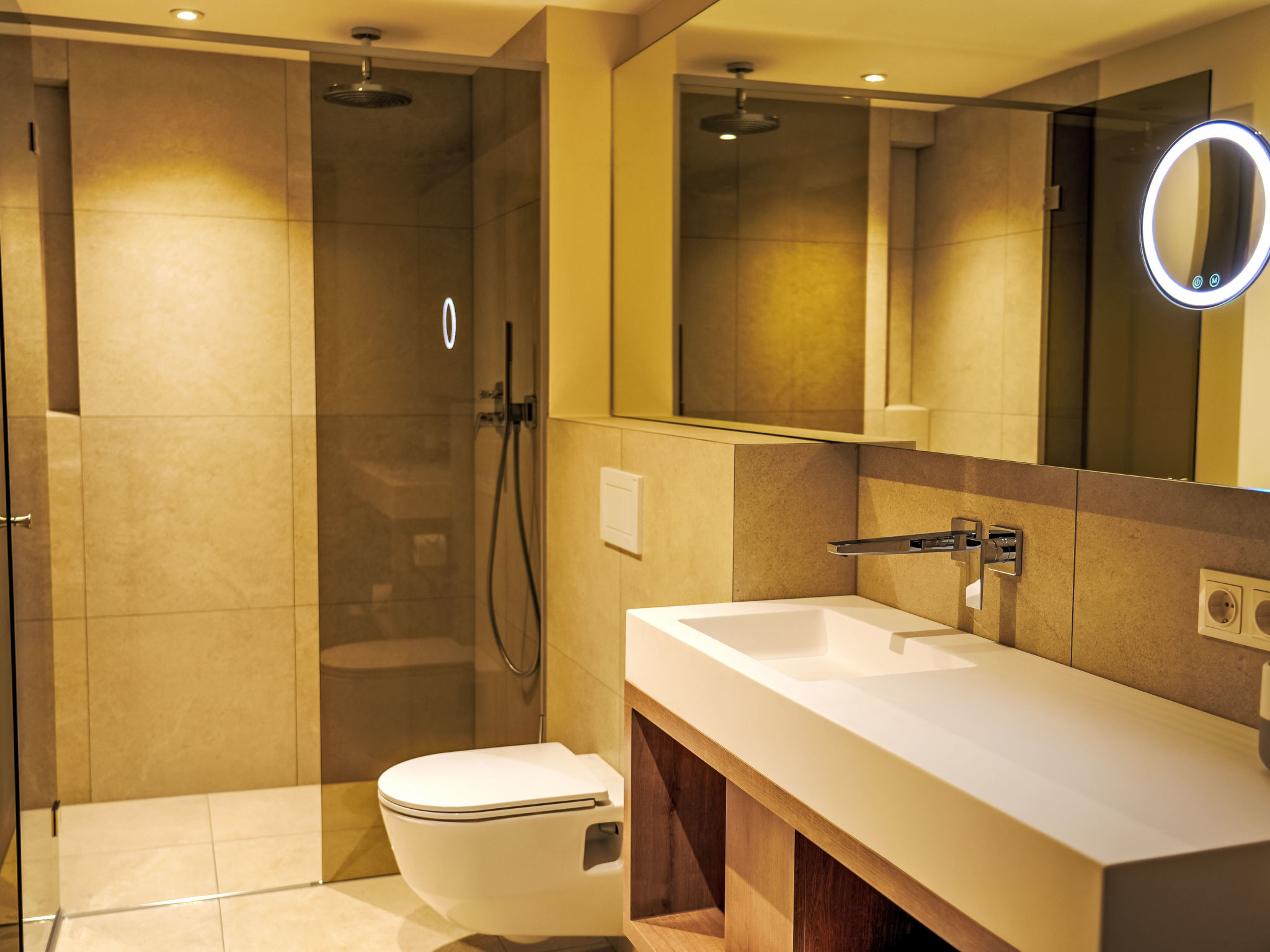 Appartement Aparthotel Iris – Salle de bains, photo 23 sur 78