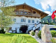 Luxuswohnung im Tiroler Almstil