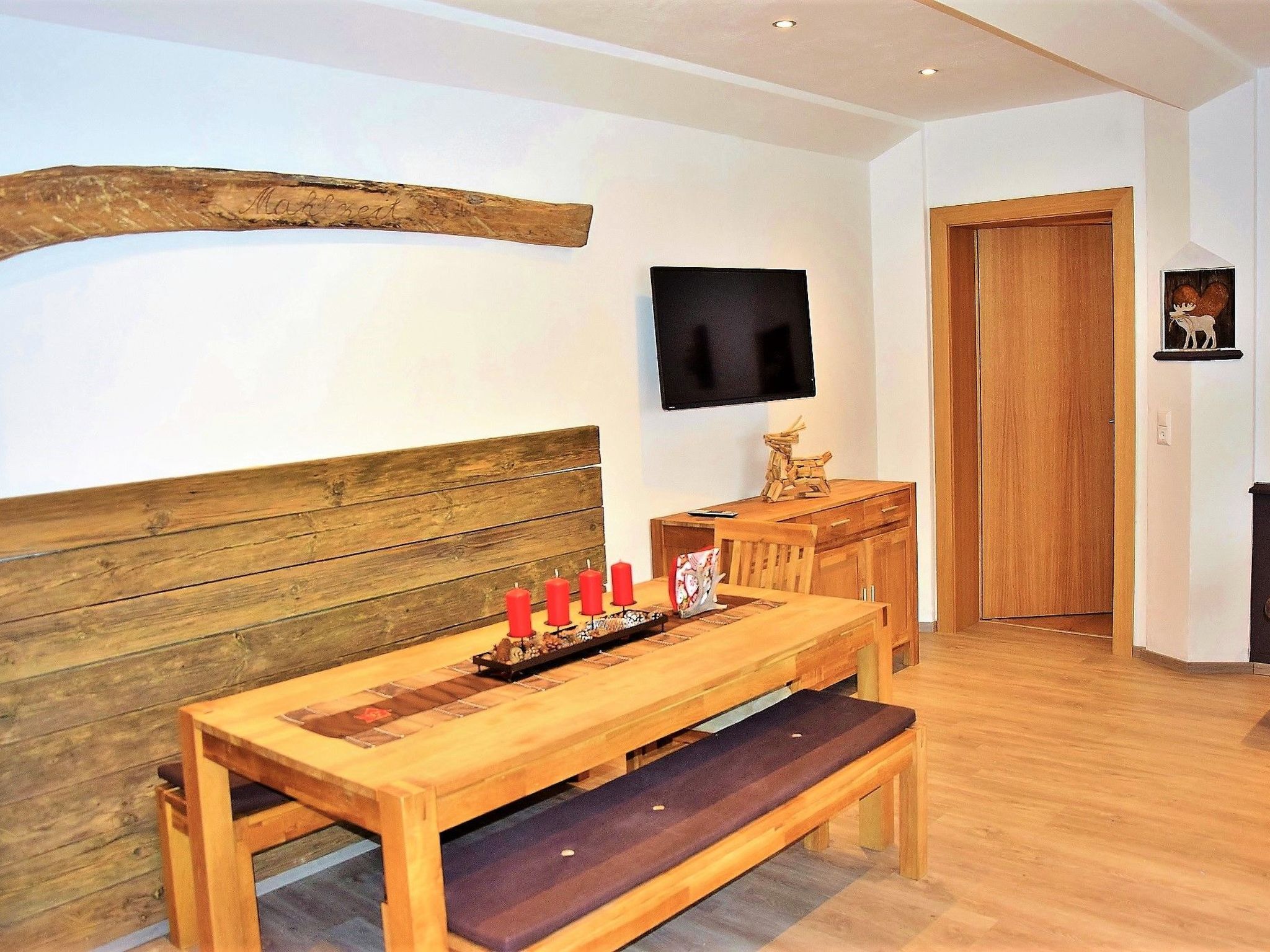 Luxuswohnung im Tiroler Almstil-Image-tags.info