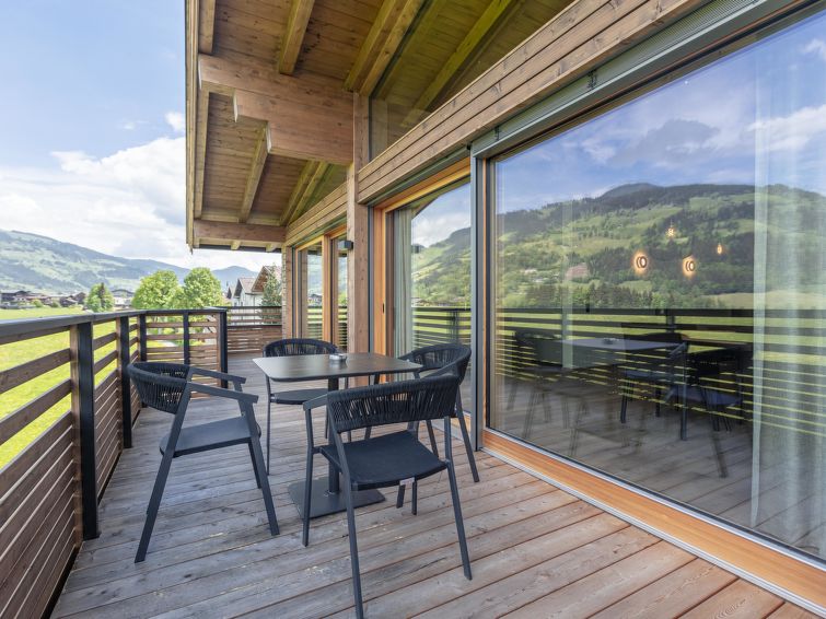 Photo of Penthouse mit 3 Schlafzimmern & IR-Sauna