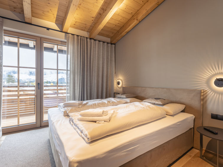 Photo of Penthouse mit 3 Schlafzimmern & IR-Sauna