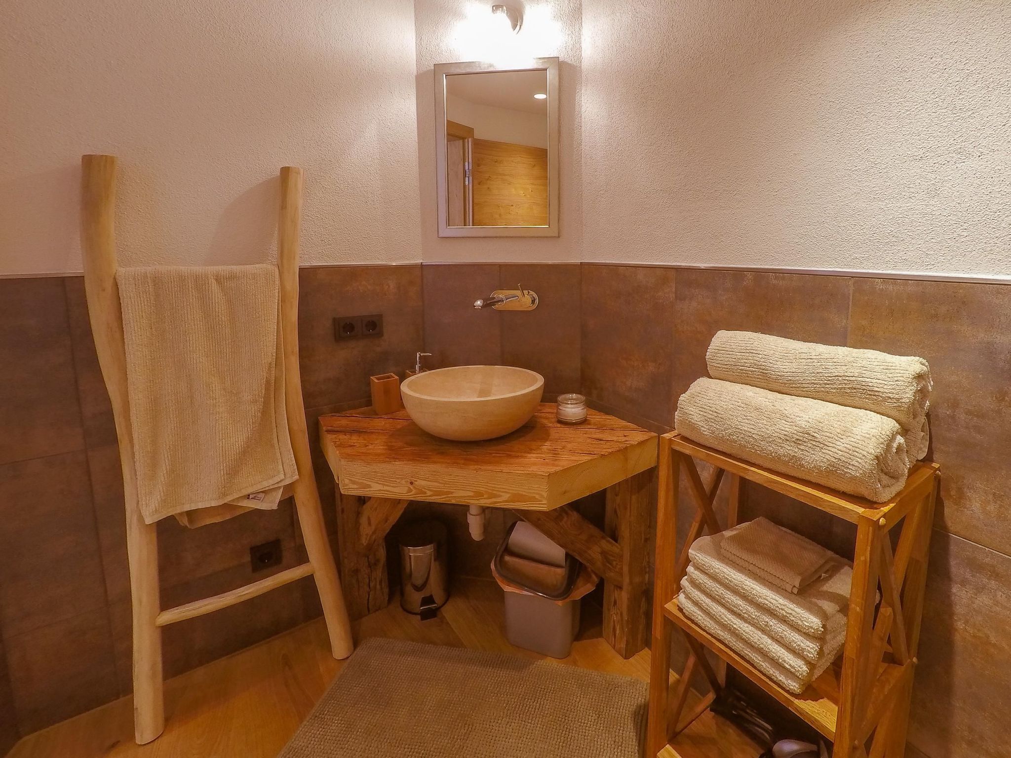 Luxuriöse Ferienwohnung mit Terrasse-Binnen