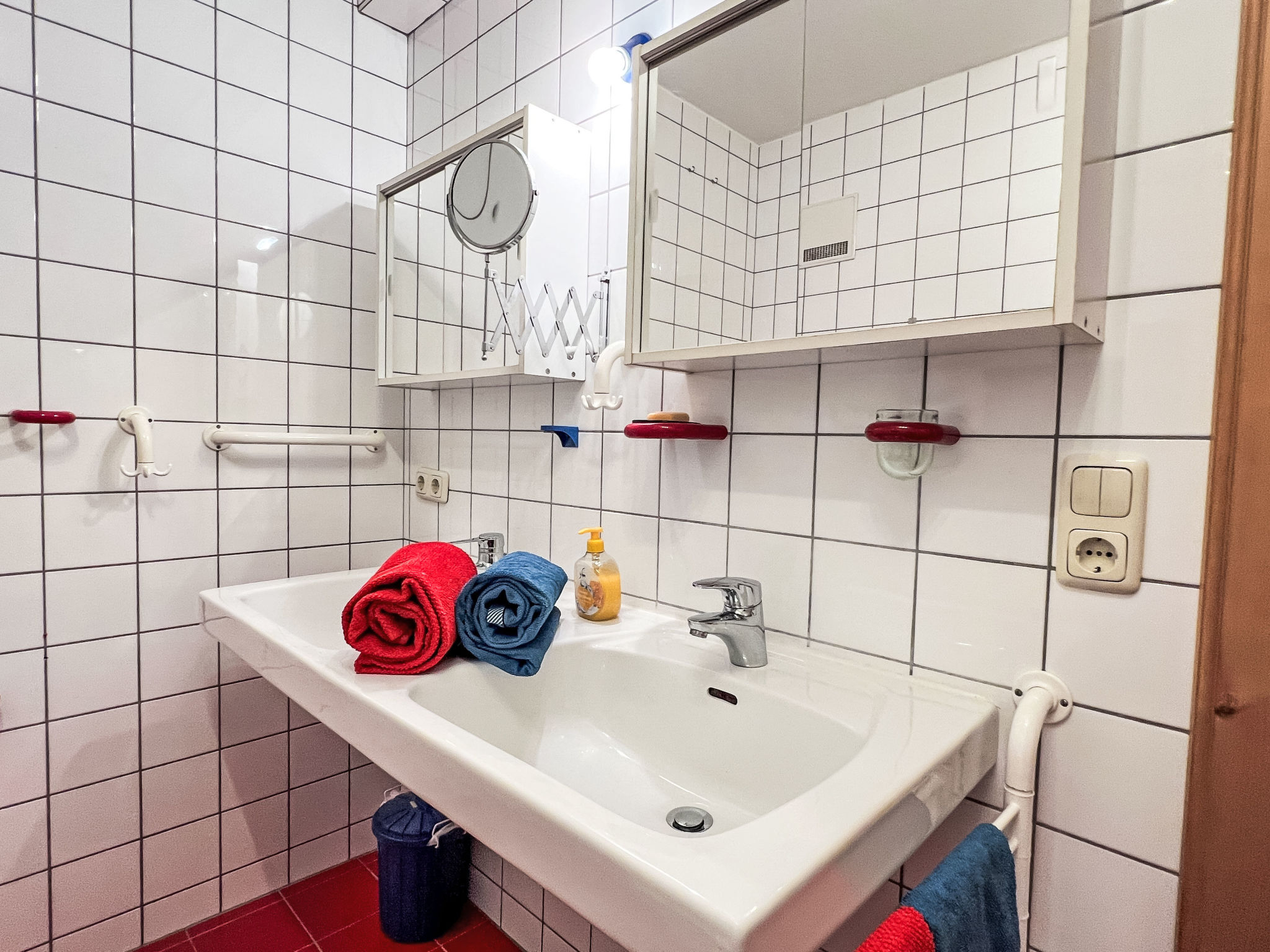 Blauer Elefant-Binnen