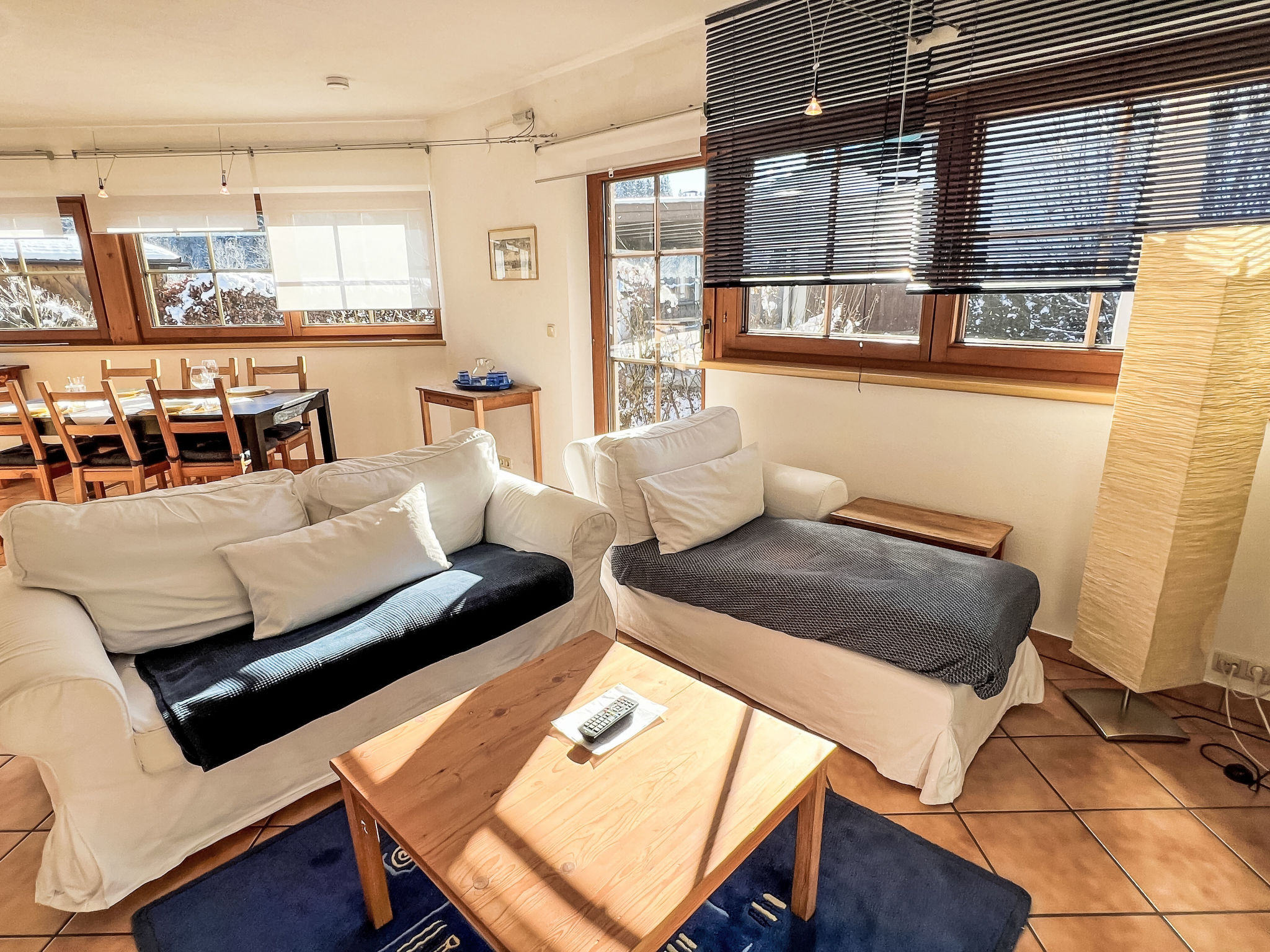 Blauer Elefant-Binnen