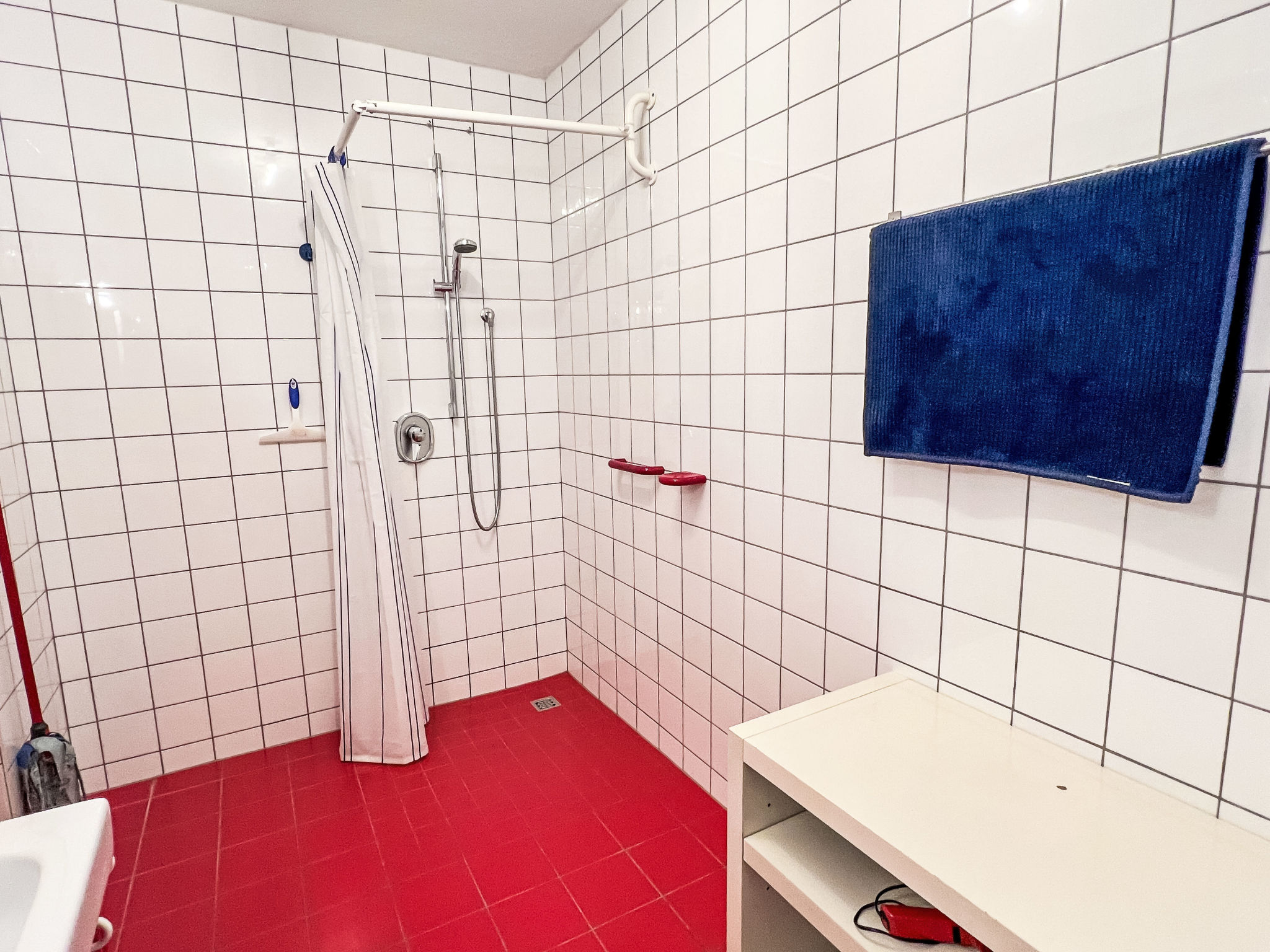 Blauer Elefant-Binnen