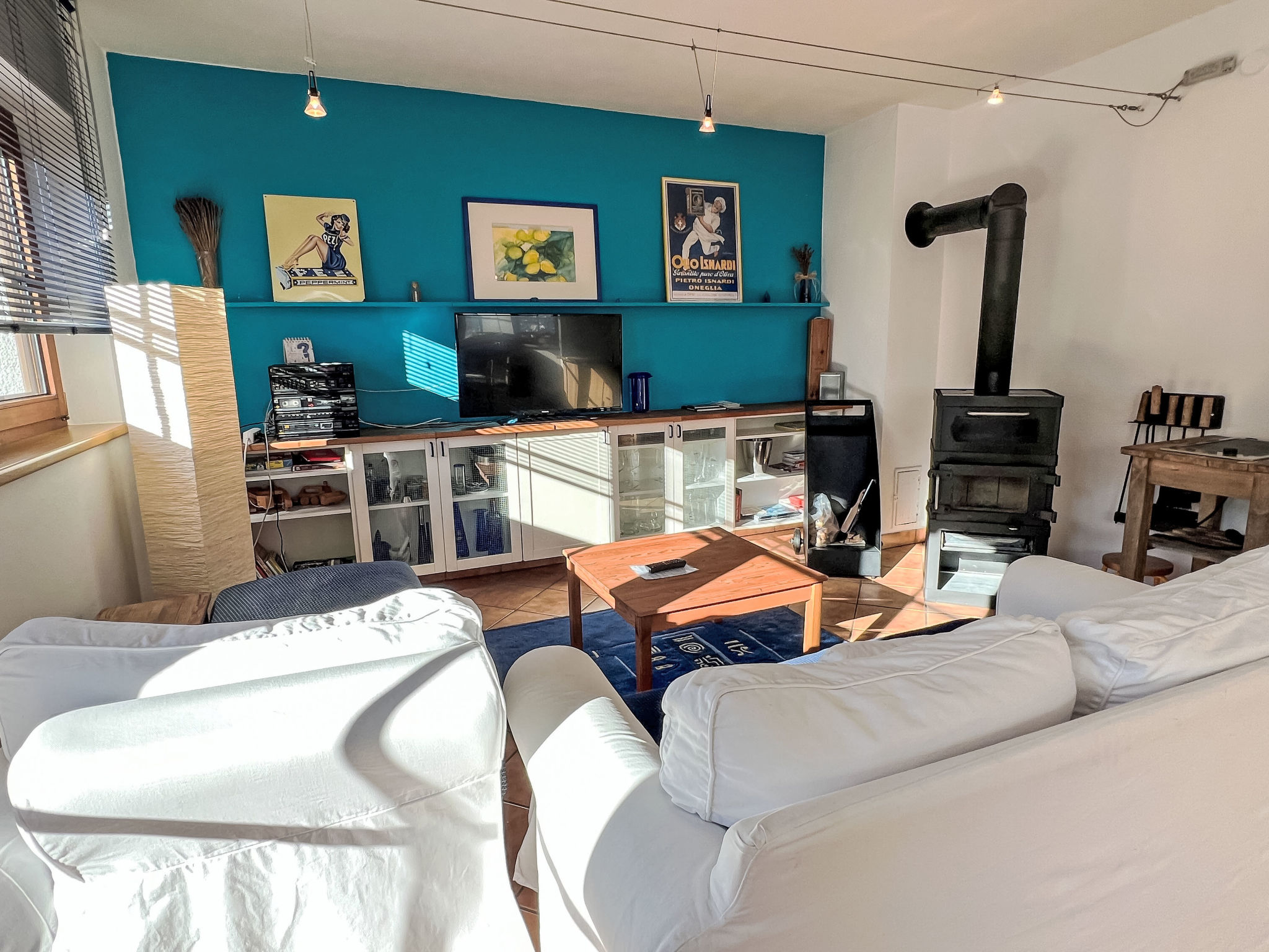 Blauer Elefant-Binnen