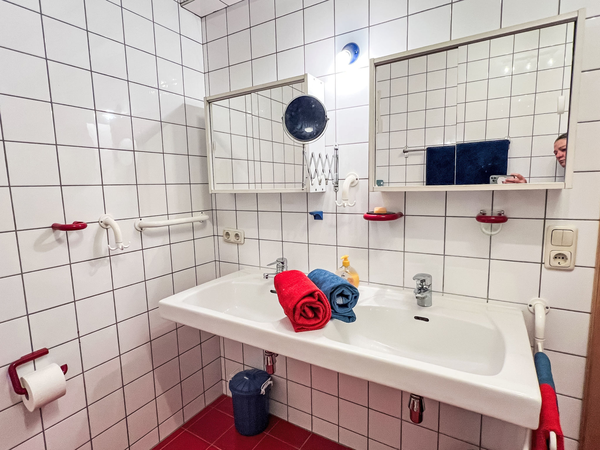 Blauer Elefant-Binnen