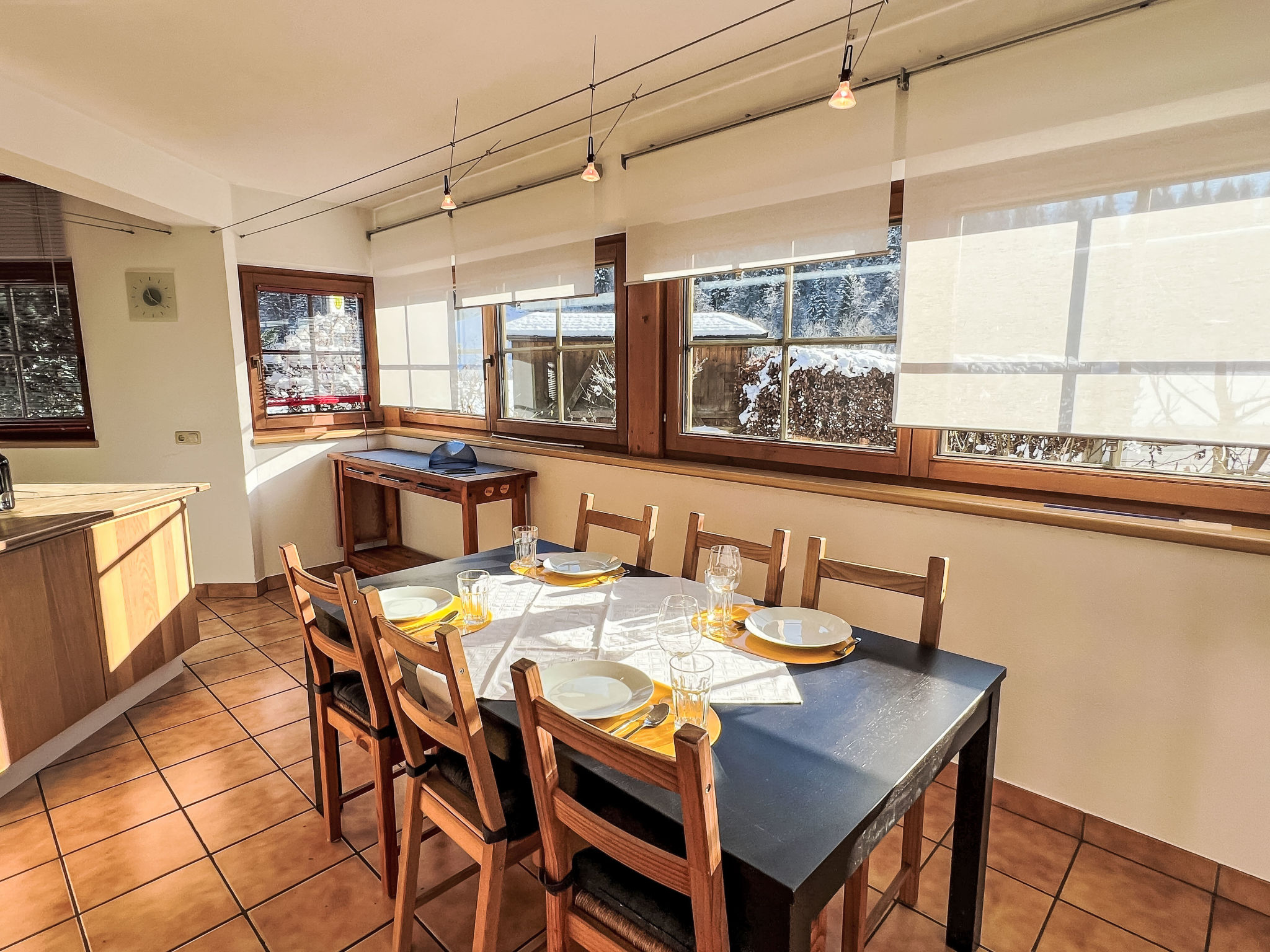 Blauer Elefant-Binnen