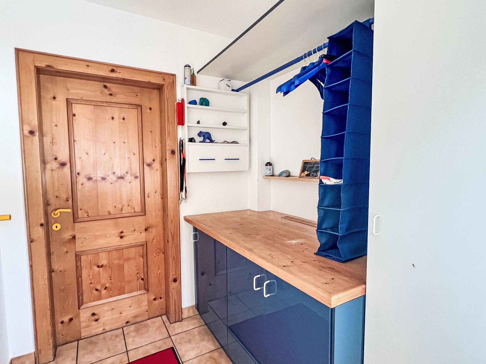 Blauer Elefant-Binnen