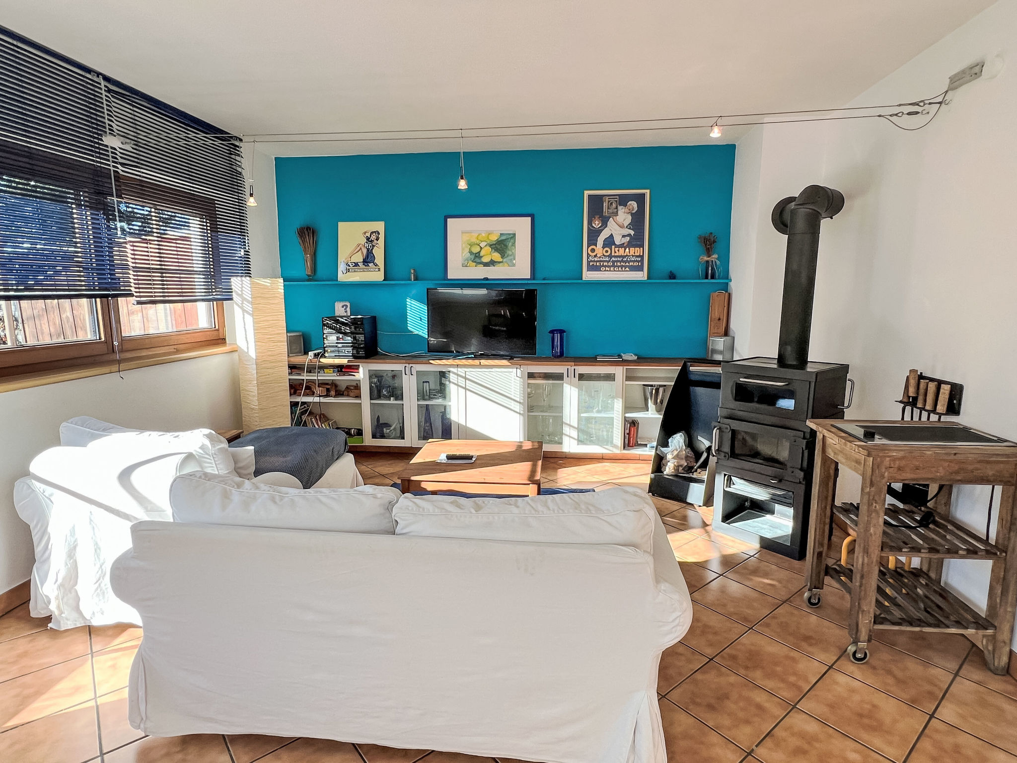 Blauer Elefant-Binnen