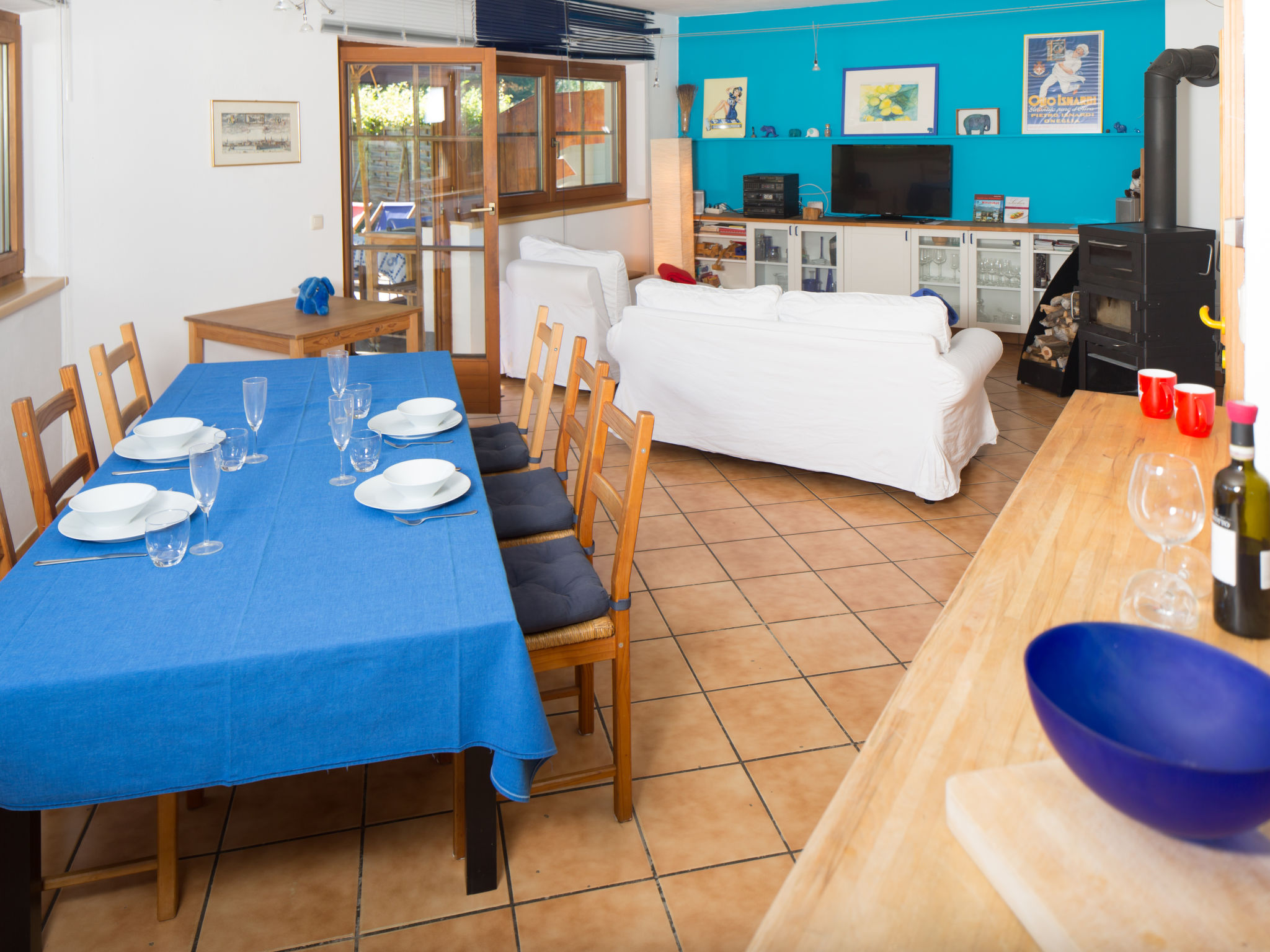 Blauer Elefant-Binnen