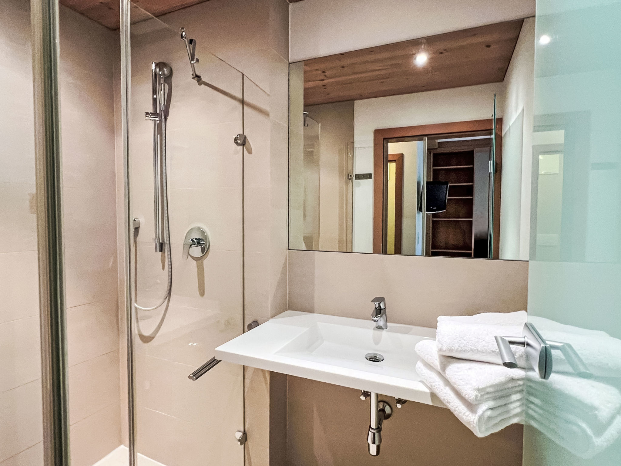 Cheeky Apartment-Binnen