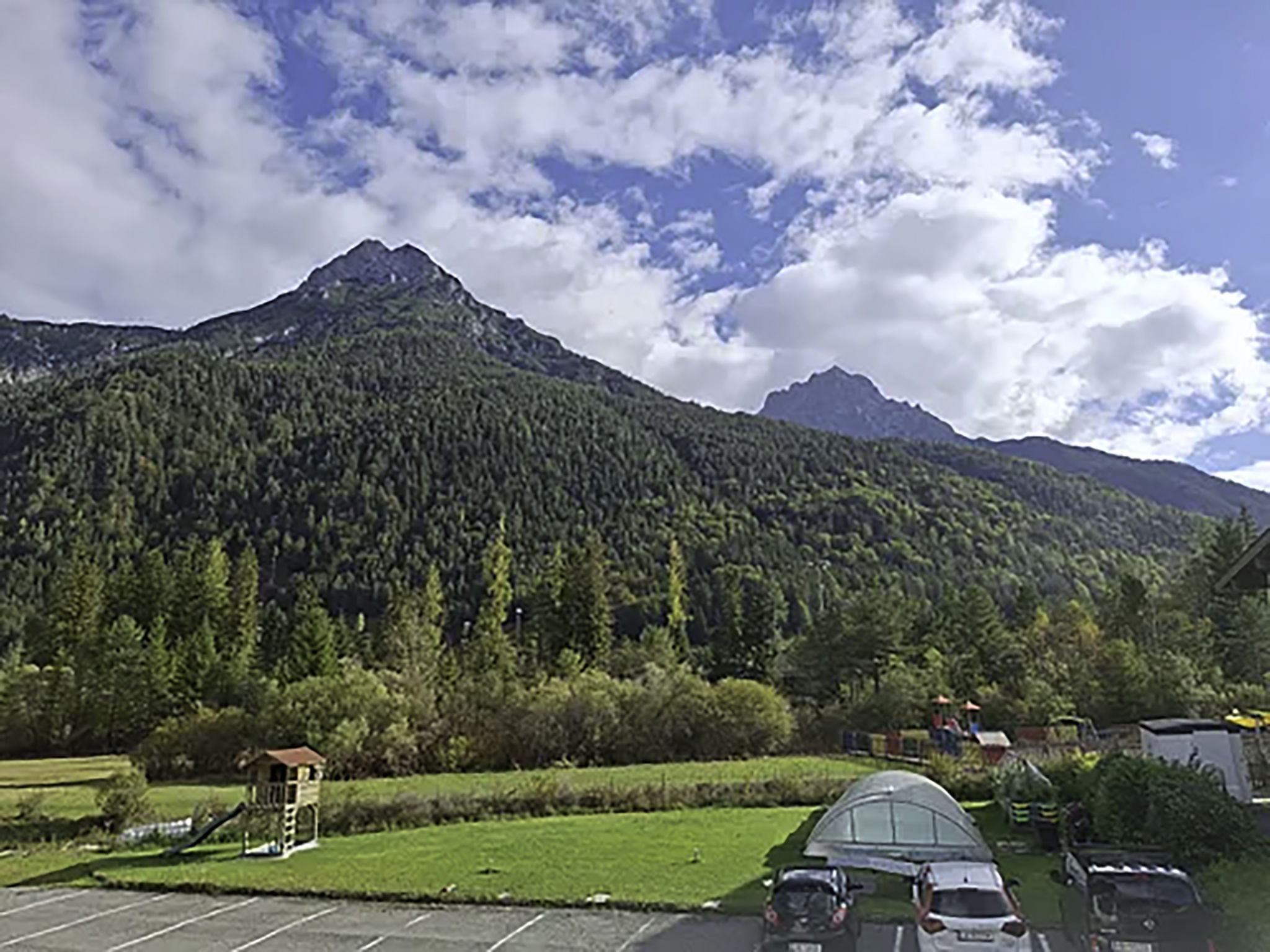 Alpenrose - Buiten