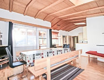 Maison Dialer