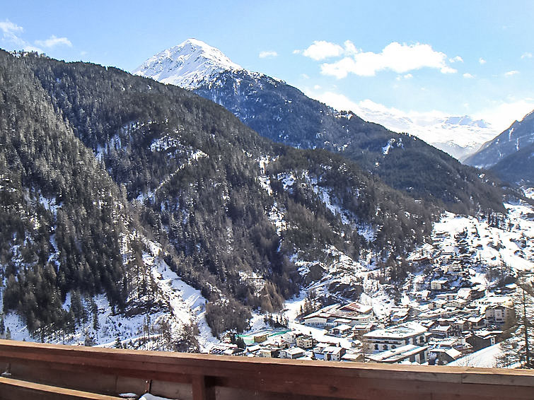 Self Catered Chalet Raimund Solden J2ski