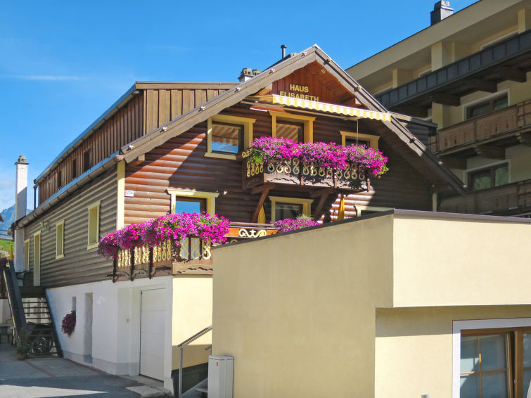 Elisabeth Apartment in Solden