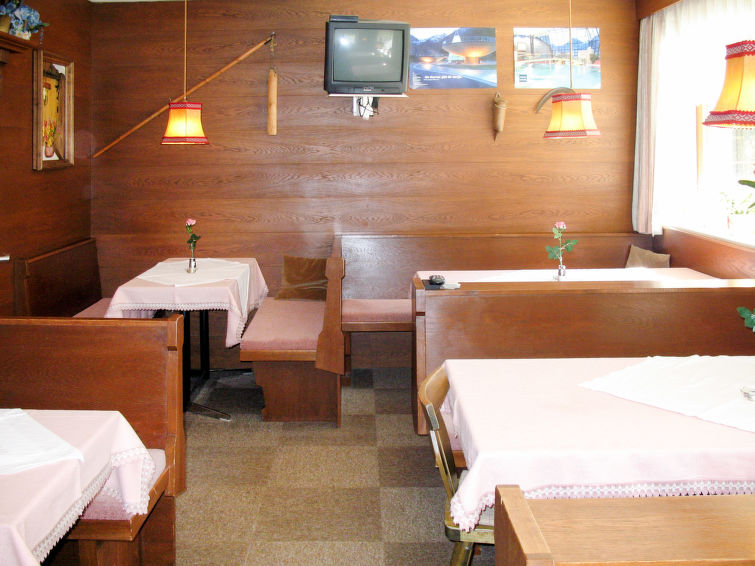 Search and Stay destination Huben, Tirol - Austria from AU$ 960. Waldhof