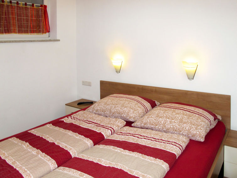 Photo of Saphir
