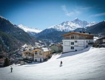Vacation home Bergsteiger - Chalet