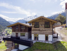 Vacation home Bergsteiger - Chalet