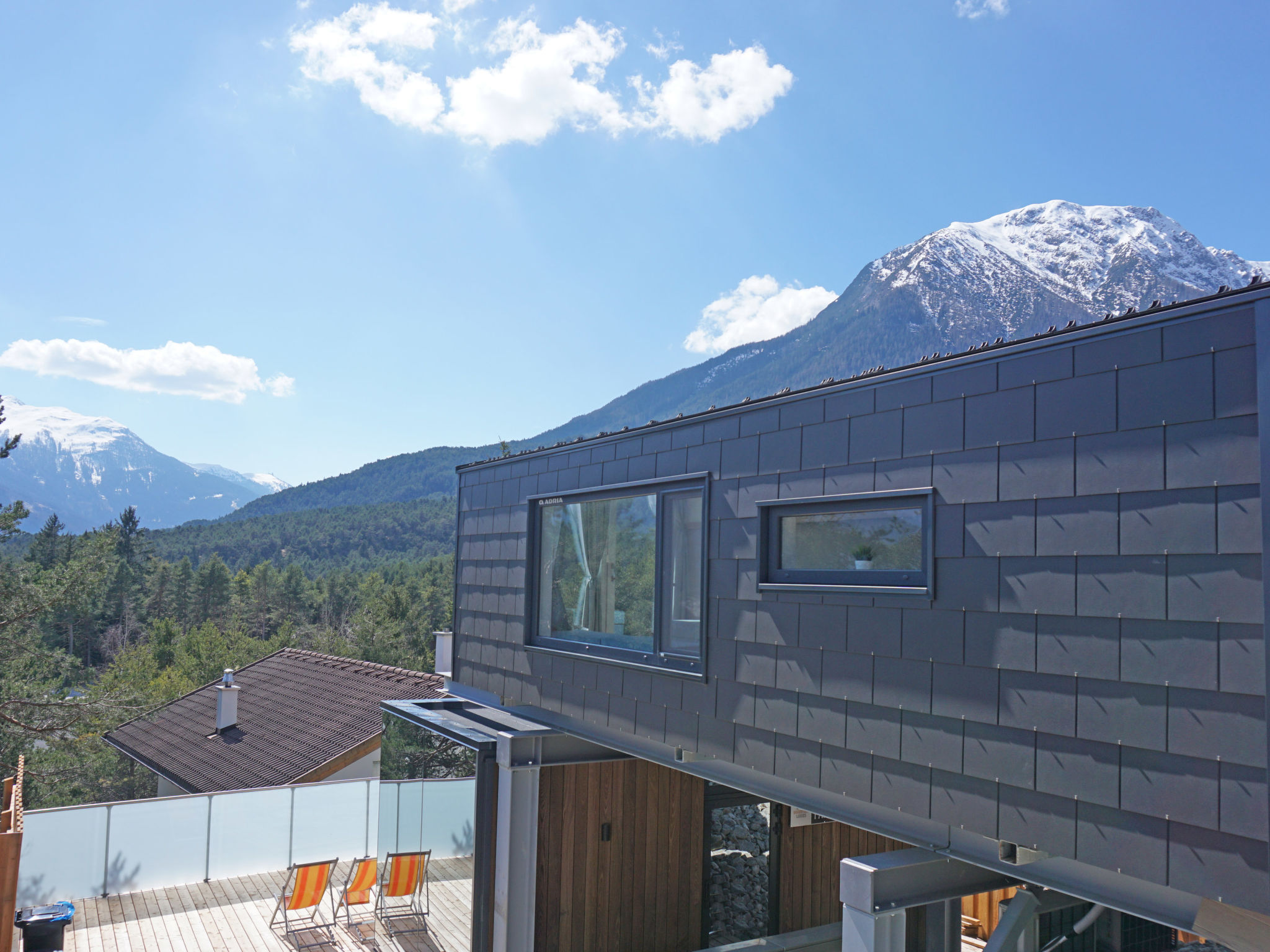 Sky-Chalet-Dehors