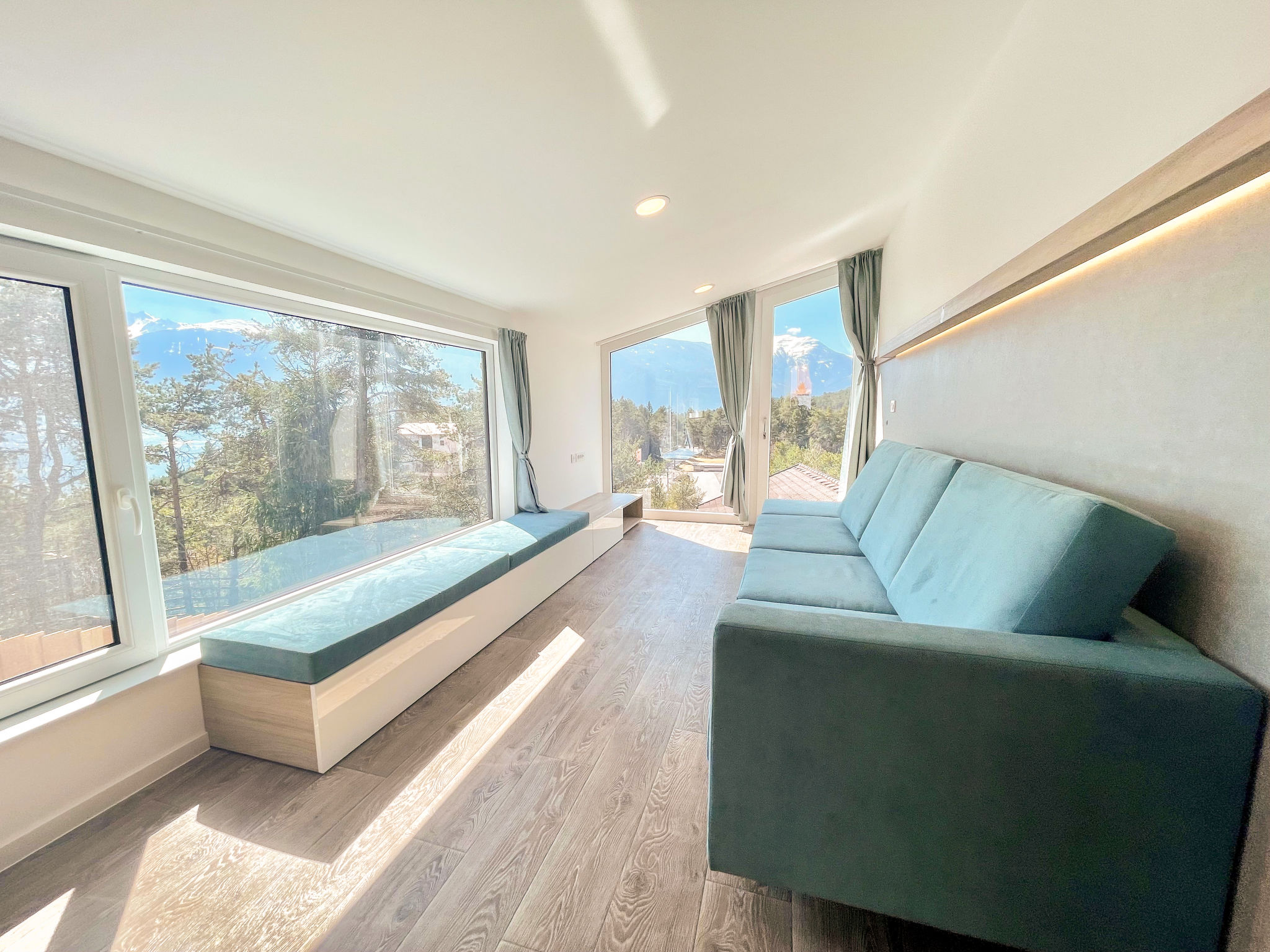 SKYLIGHT Chalet-Dedans