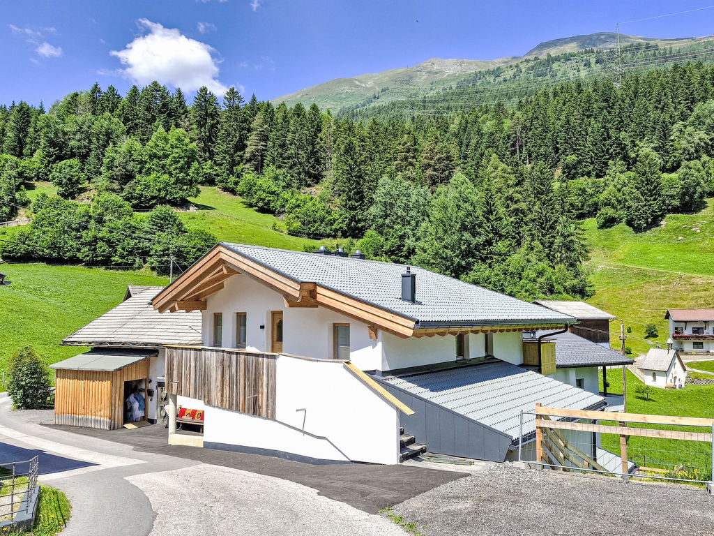 Appartement Tschirgant in Oostenrijk