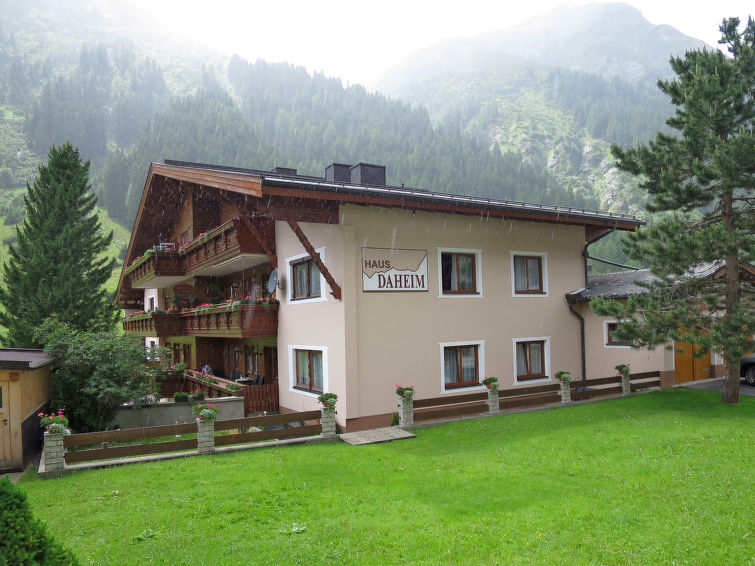 Daheim – Wildspitz (PZT380) Apartment in Sankt Leonhard 