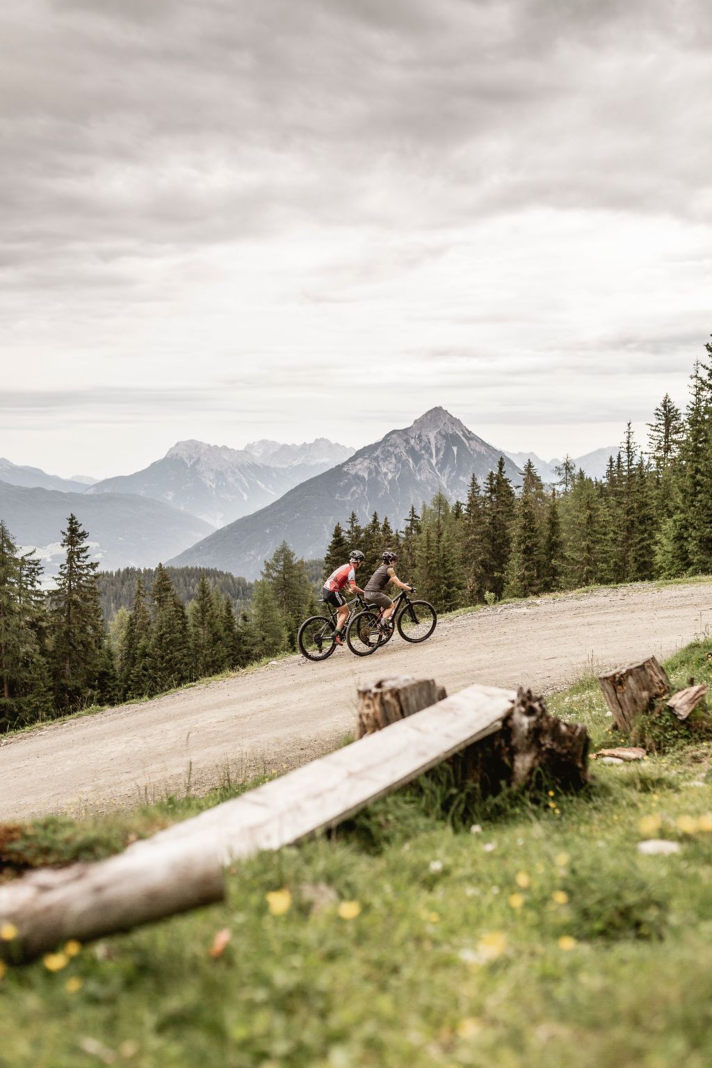 Appartement in Schönwies mit Garten und Terrasse-Buiten