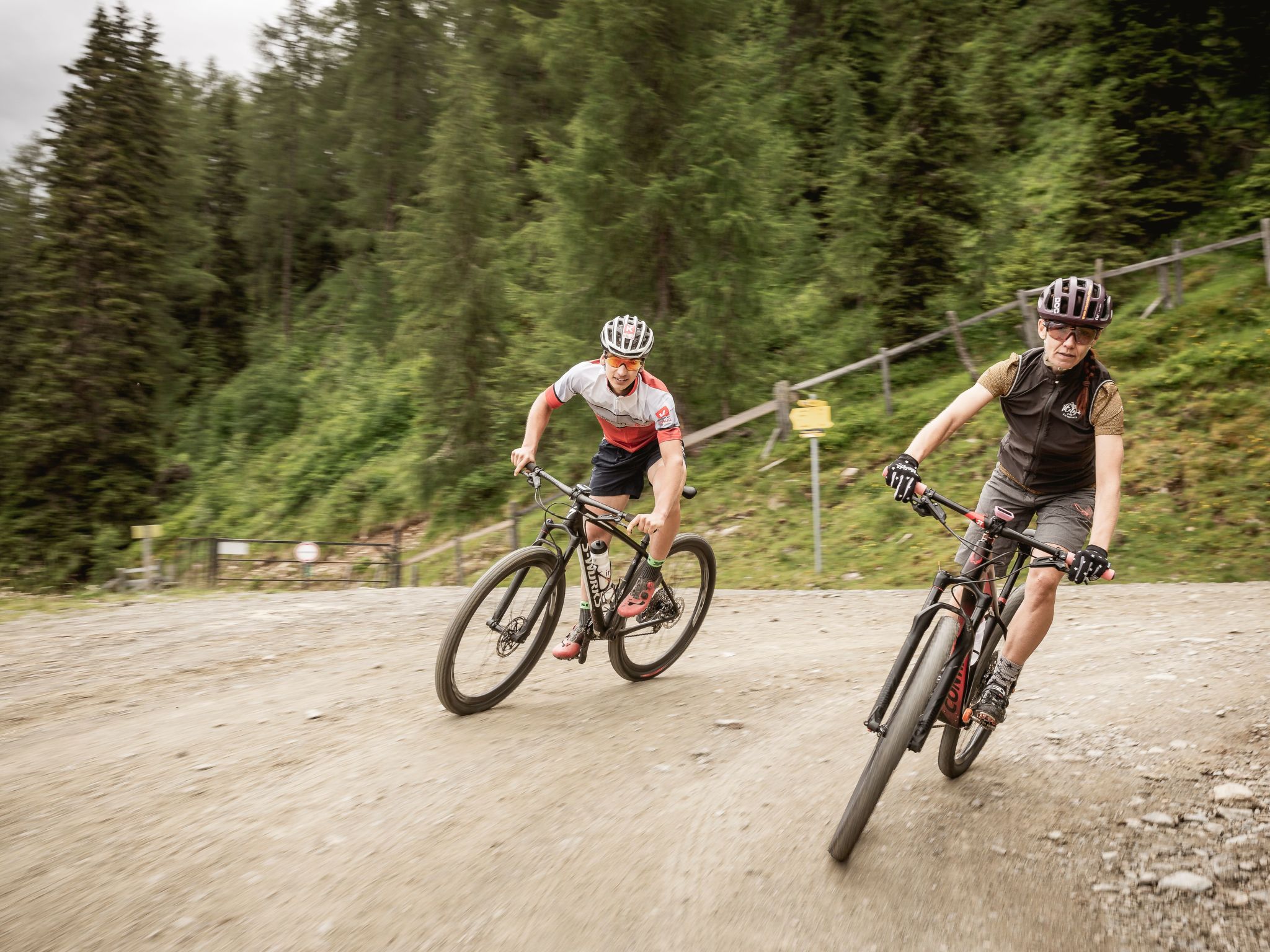 Appartement in Schönwies mit Garten und Terrasse-Buiten