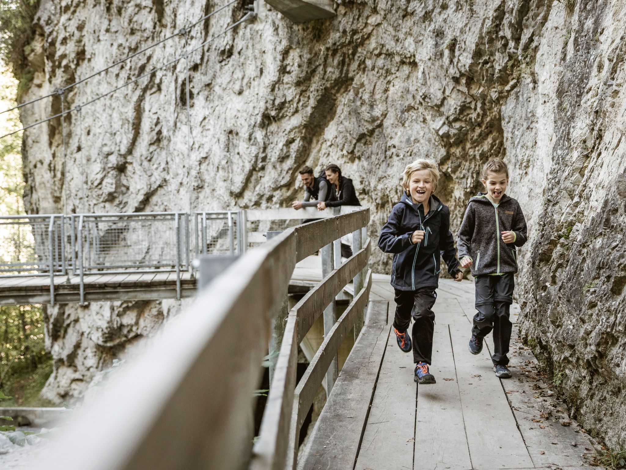 Appartement in Schönwies mit Garten und Terrasse-Buiten