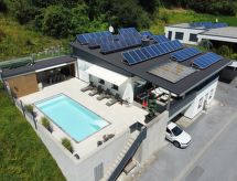 Villa Renate: Modern vrijstaand chalet bij Landeck met zwembad en bergzicht - thumbnail 1