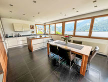 Villa Renate: Modern vrijstaand chalet bij Landeck met zwembad en bergzicht - thumbnail 3