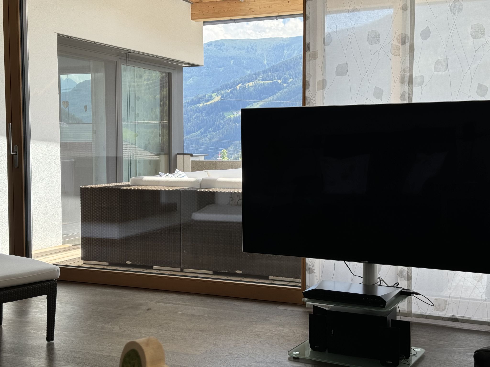 Villa Renate: Modern vrijstaand chalet bij Landeck met zwembad en bergzicht - foto 11