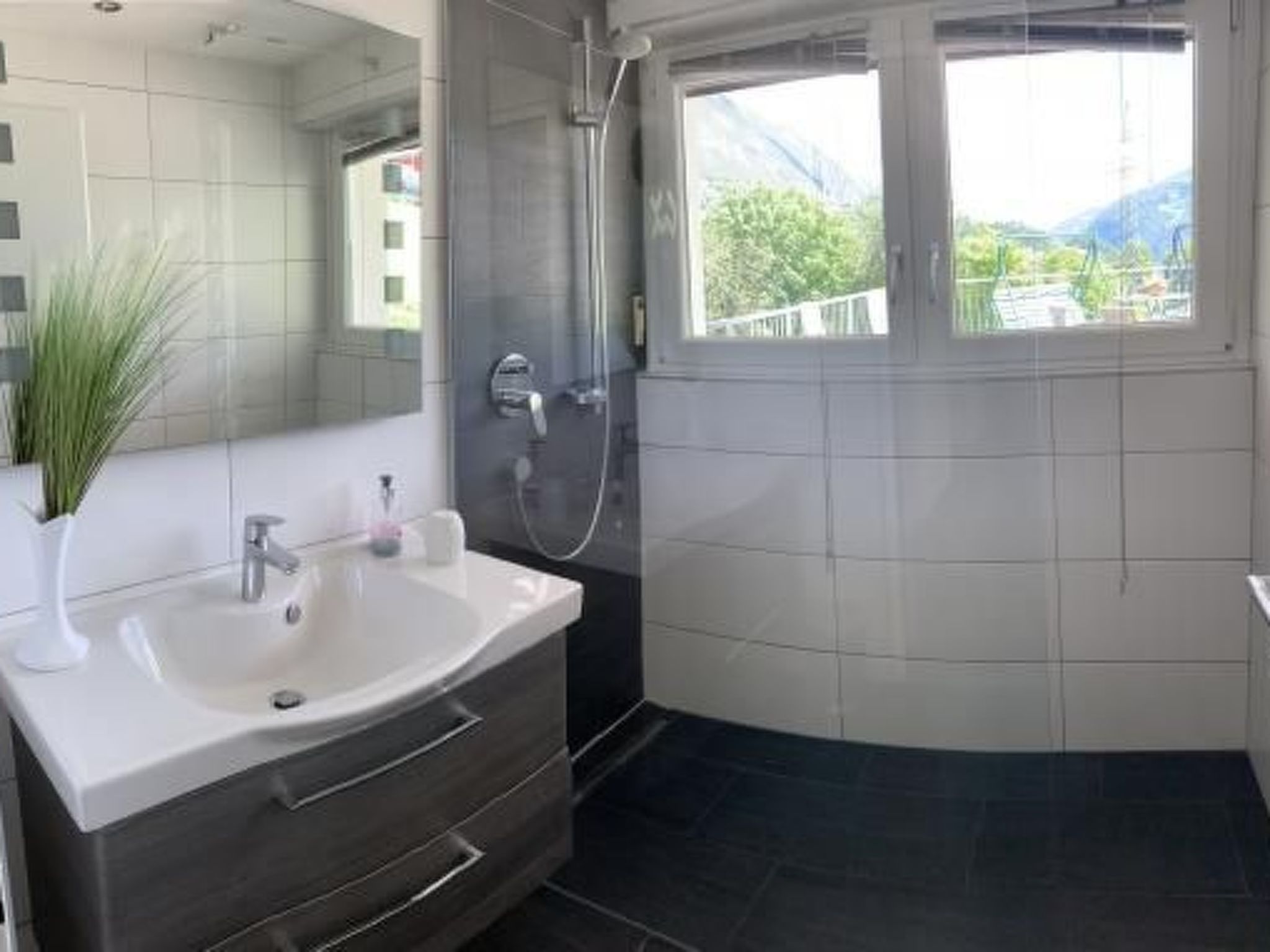 Komfortables Ferienhaus in Landeck mit Pool-Binnen