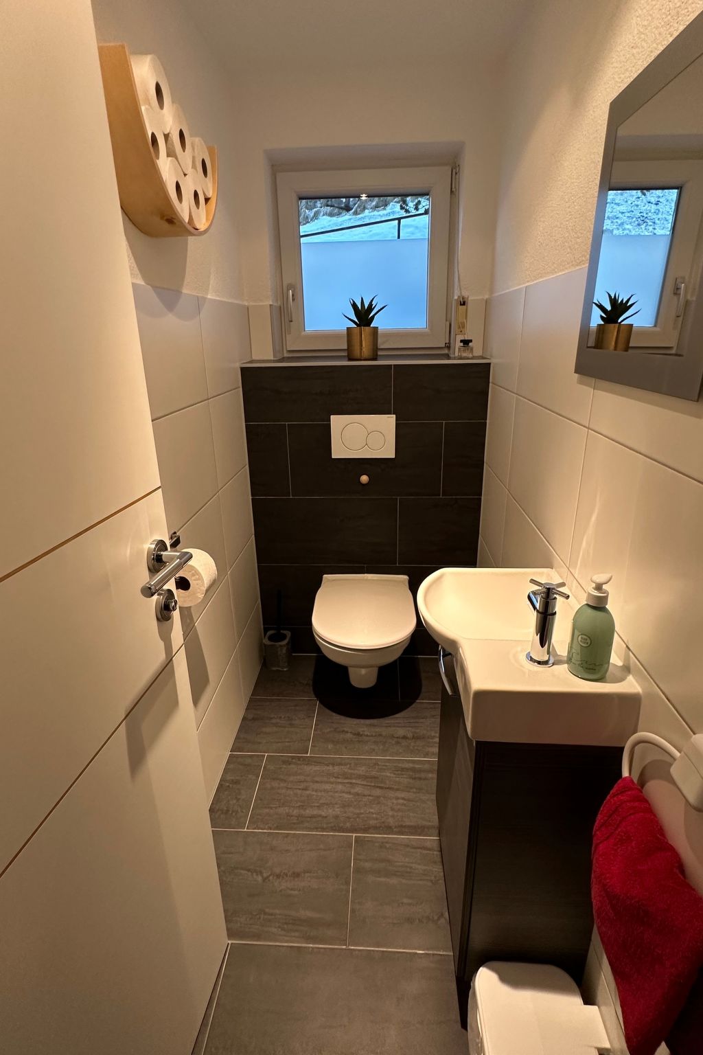 Komfortables Ferienhaus in Landeck mit Pool-Binnen