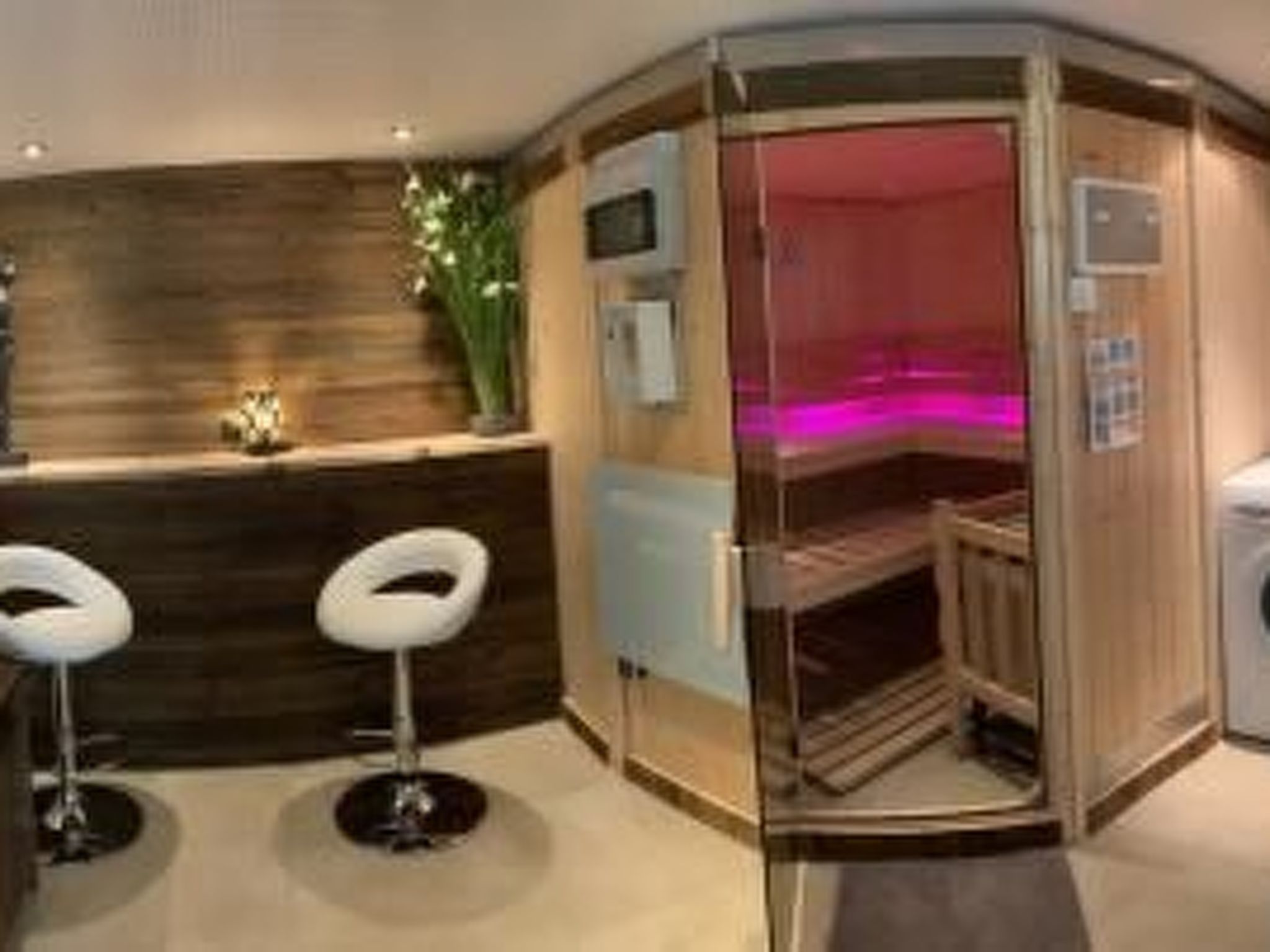 Komfortables Ferienhaus in Landeck mit Pool-Binnen