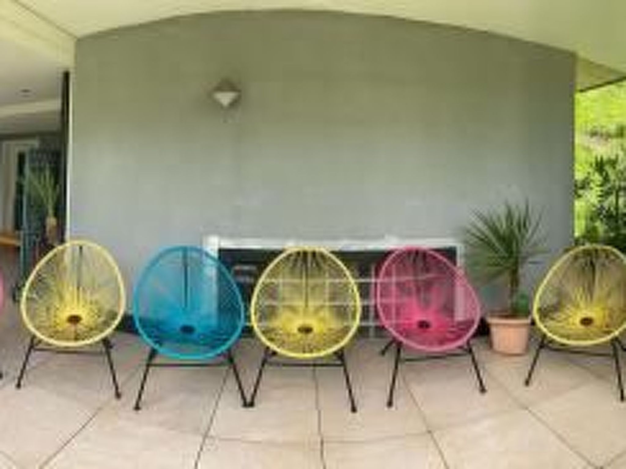 Komfortables Ferienhaus in Landeck mit Pool-Binnen