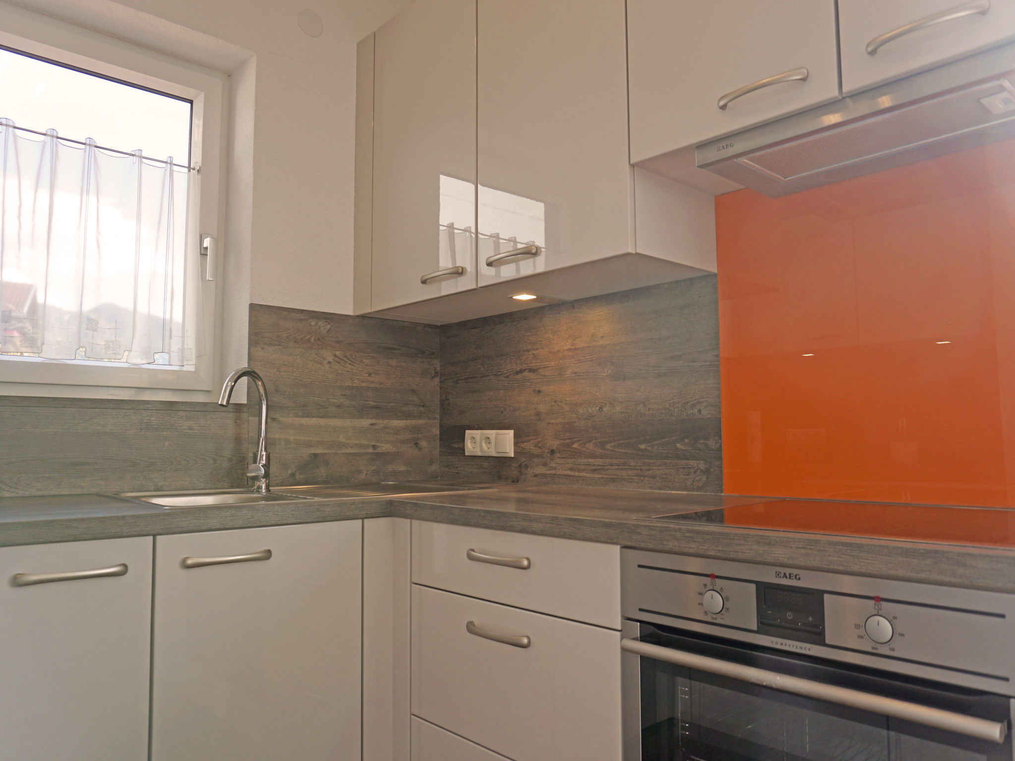 Appartement Anna – Cuisine et coin repas, photo 9 sur 51
