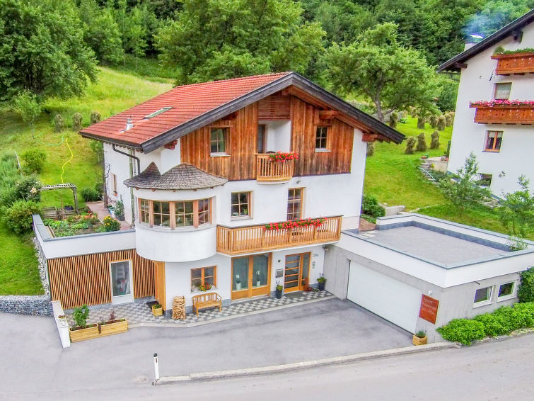 4-persoons appartement met open haard in Fliess, Tirol West in Fliess/Landeck/Tirol West