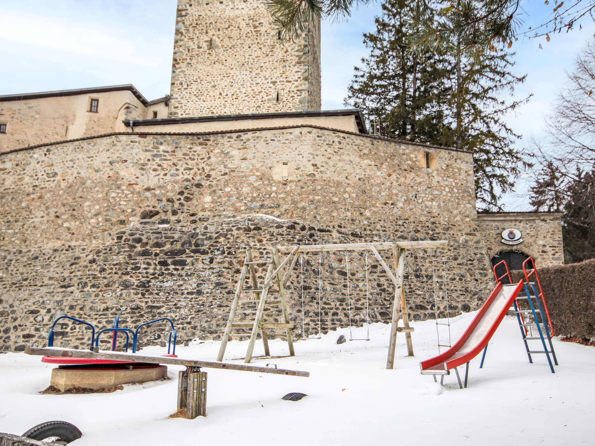 Burg Biedenegg, Pach-Buiten