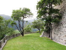 Feriebolig Burg Biedenegg mit Schlosscafé